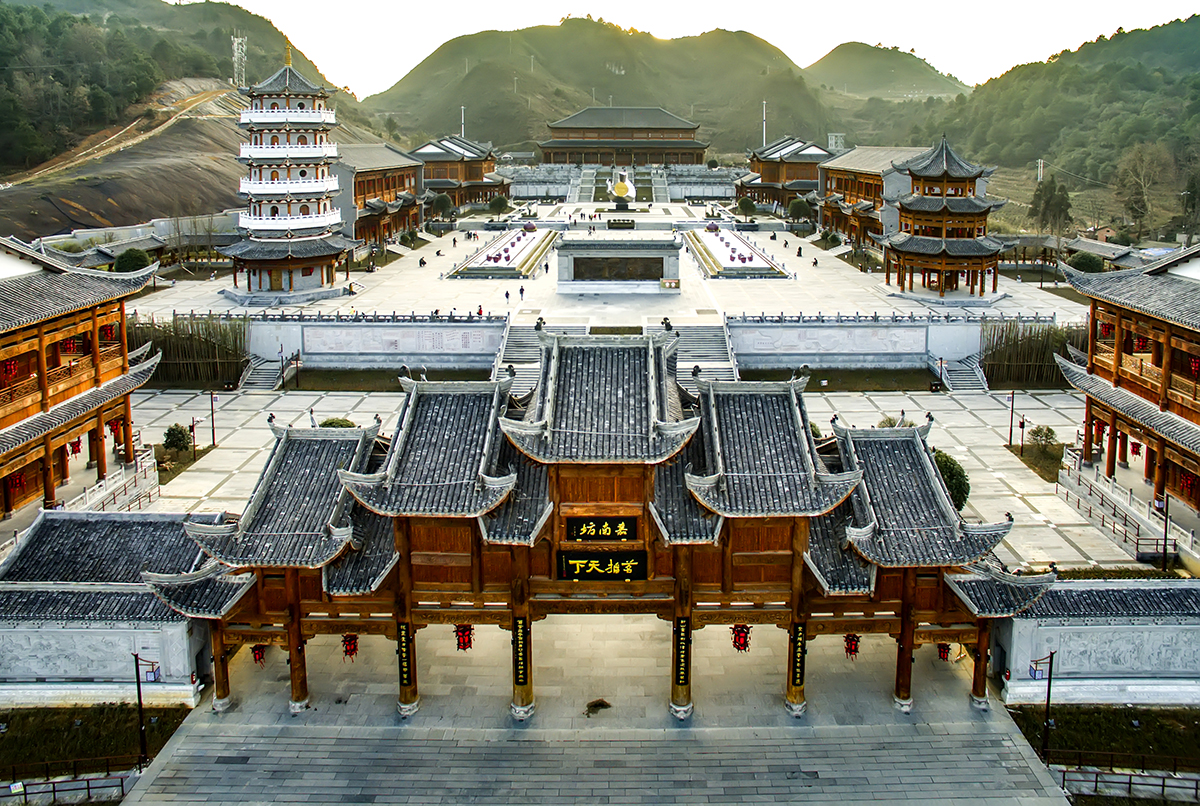 强化供给，夯实发展基础